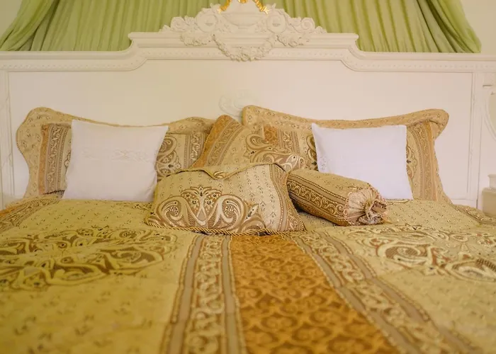 فندق Vier Jahreszeiten 4*